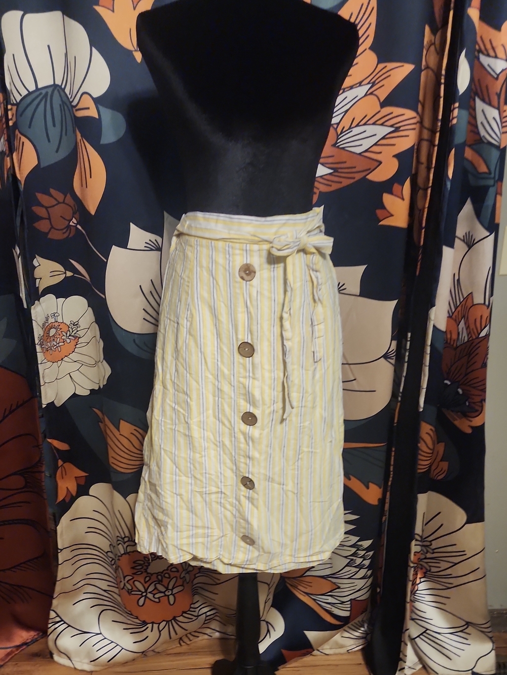 Striped Yellow Button-Front Midi Skirt with Waist Tie